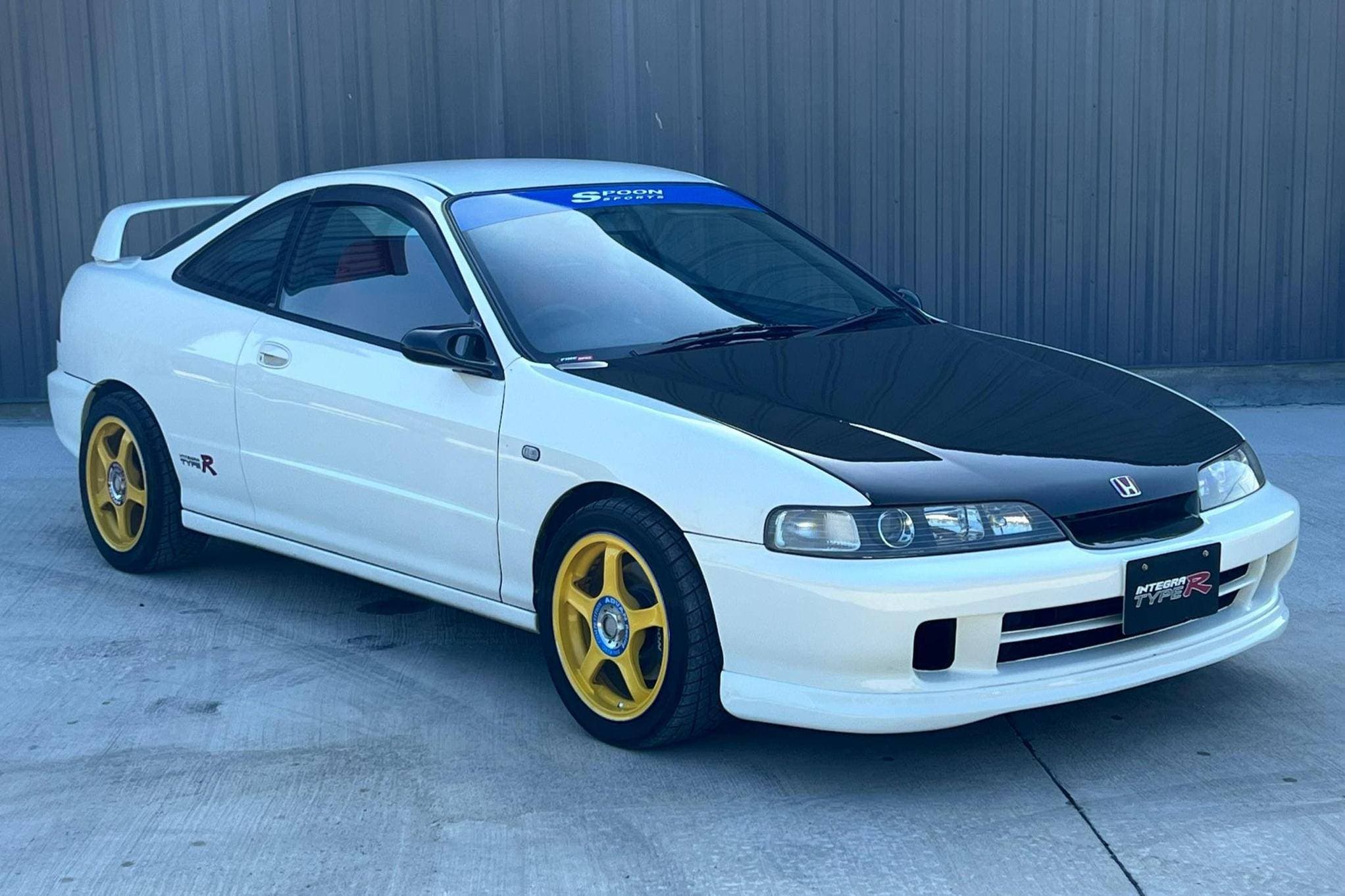 1996 Acura Integra sold for $12,600