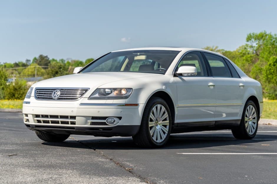 2005 Volkswagen Phaeton sold for $18,500
