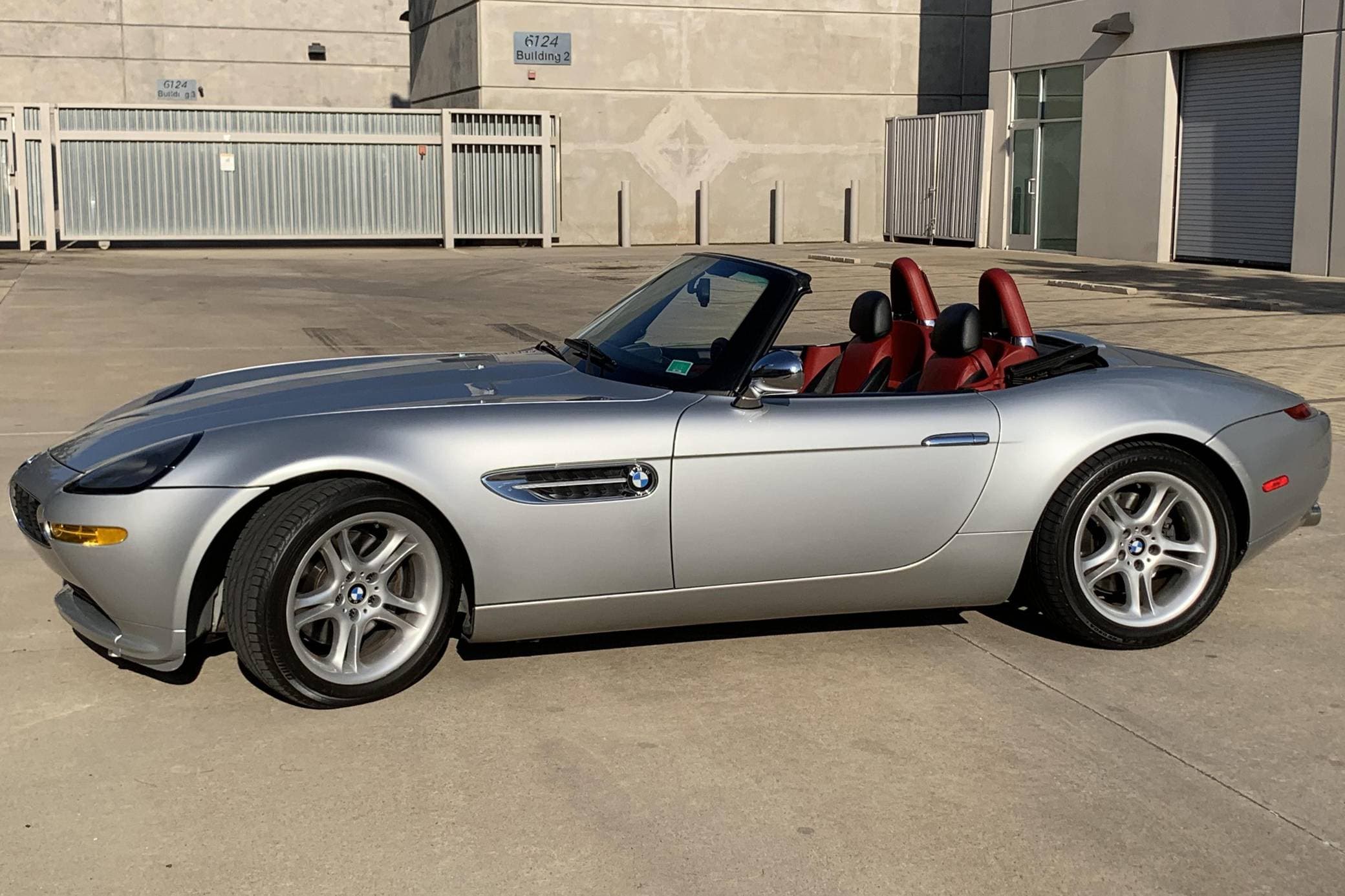 2001 BMW Z8 sold for $130,500