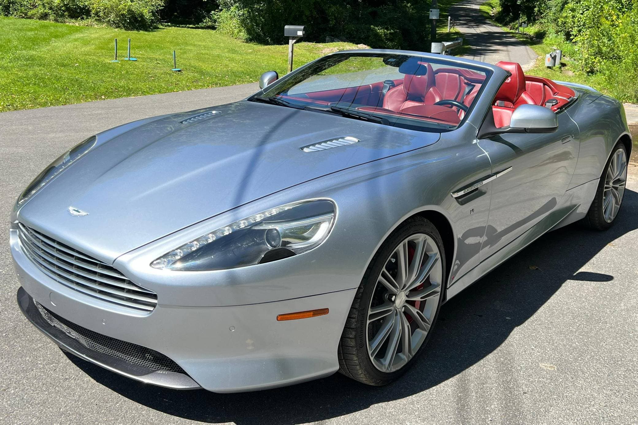 2013 Aston Martin DB9 sold for $47,000