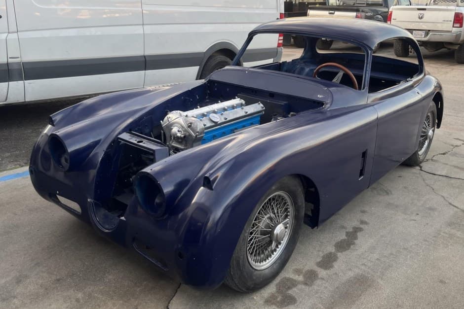 1958 Jaguar XK150 sold for $7,700