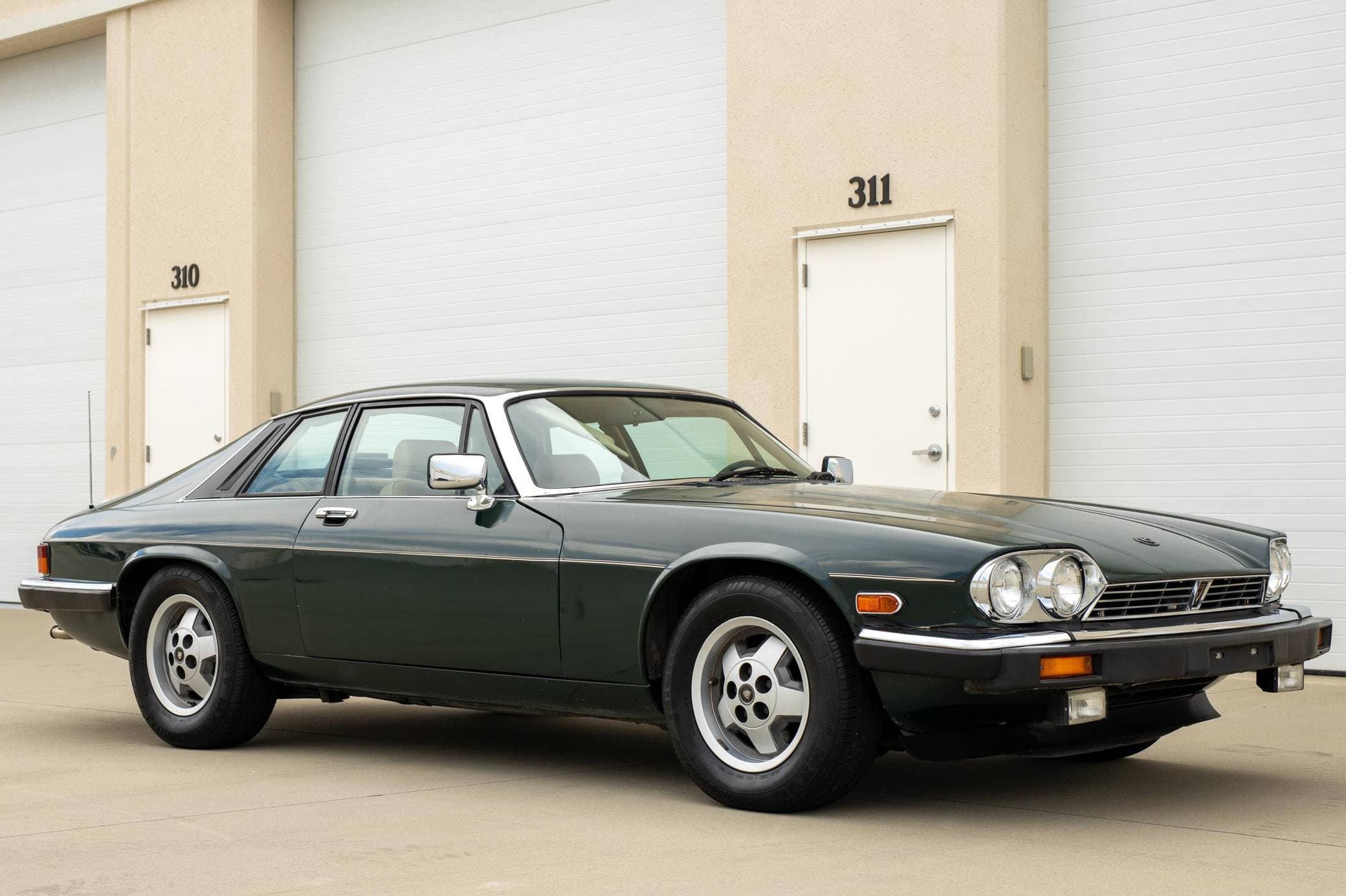 1987 Jaguar XJS sold for $5,100