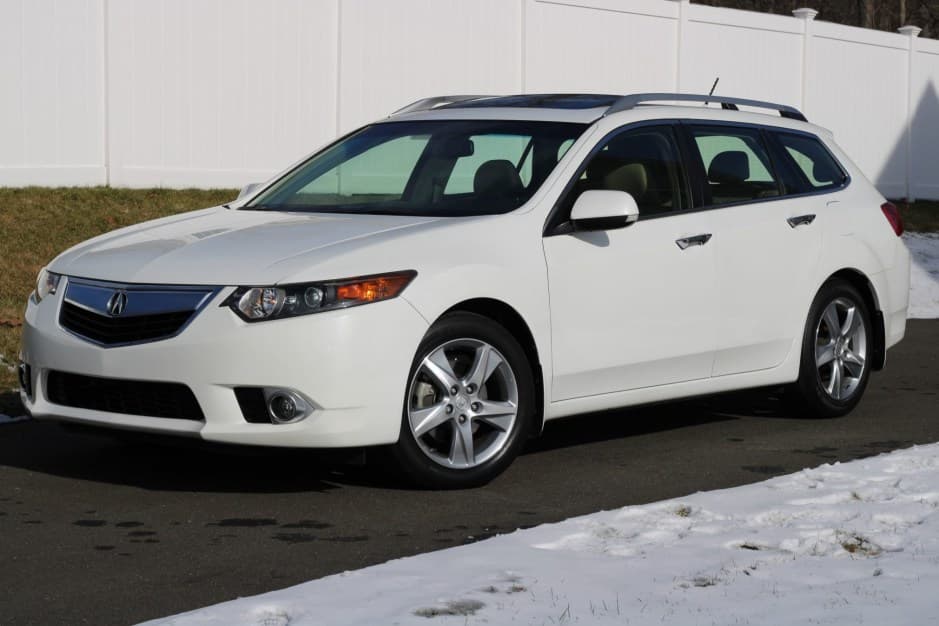 2012 Acura  sold for $17,750