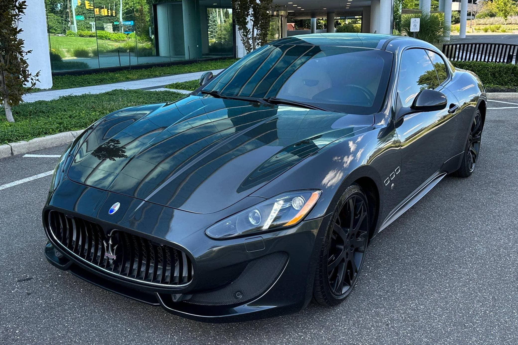 2013 Maserati GranTurismo sold for $26,200