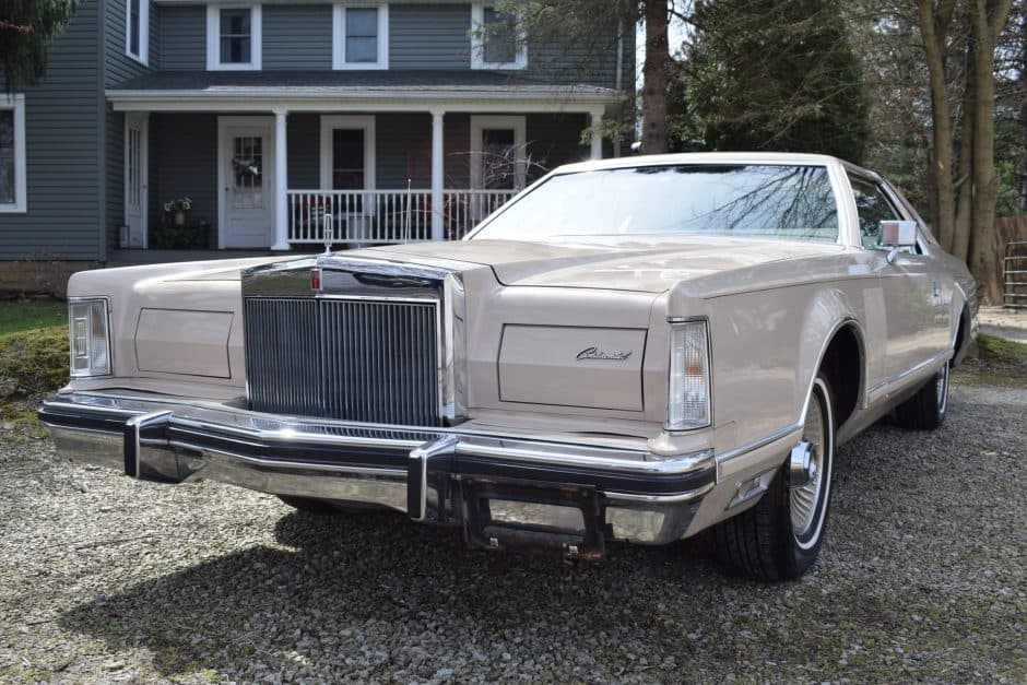 1979 Lincoln Continental Mark V (1977-1979) sold for $7,250
