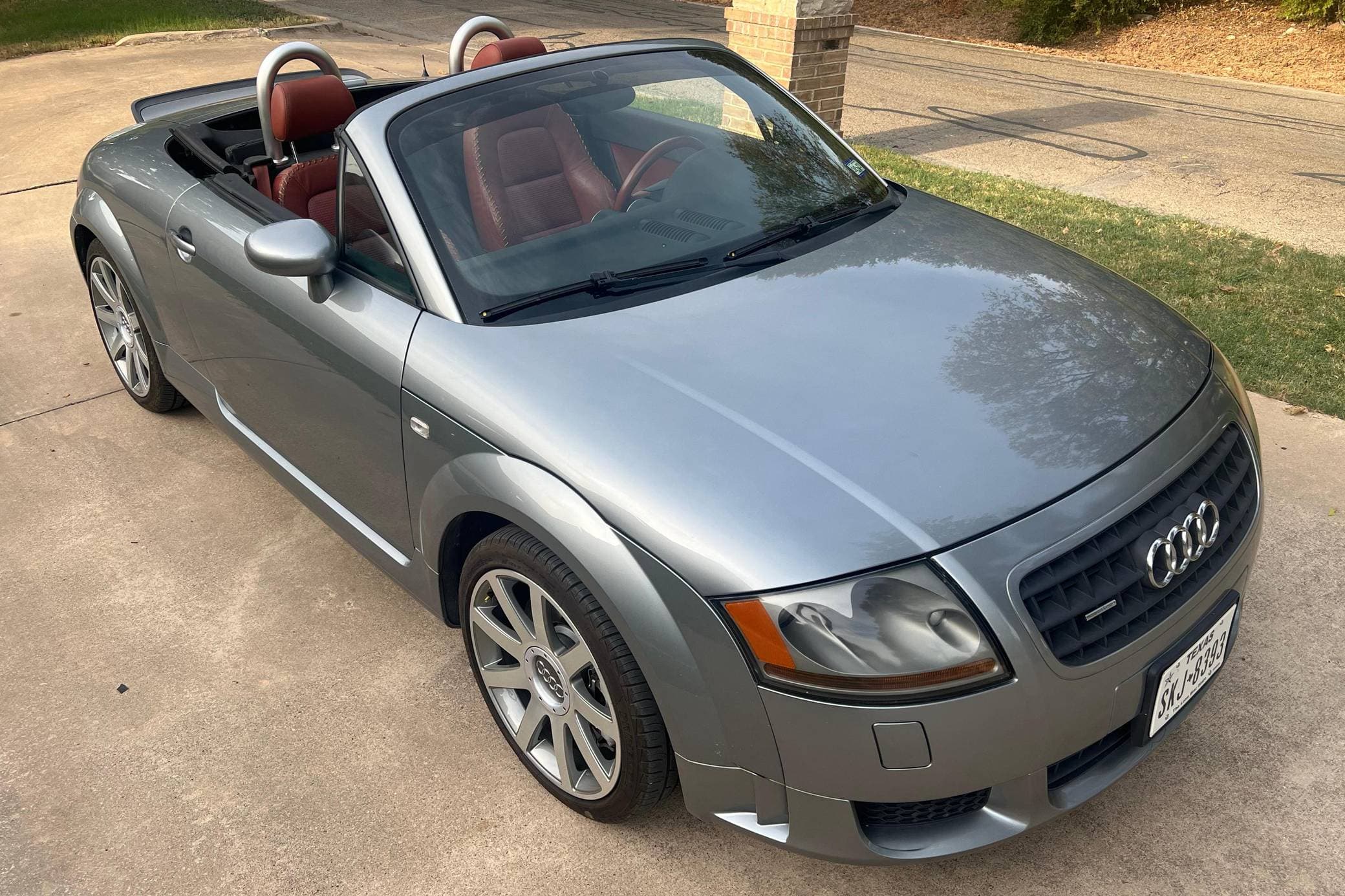 2006 Audi TT sold for $7,400