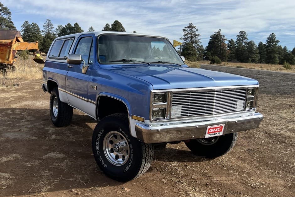 1985 GMC Jimmy (1973-1991) sold for $27,750