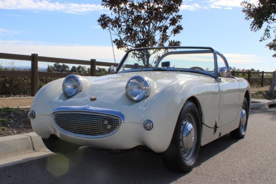 1960 Austin-Healey Bugeye Sprite sold for $9,500