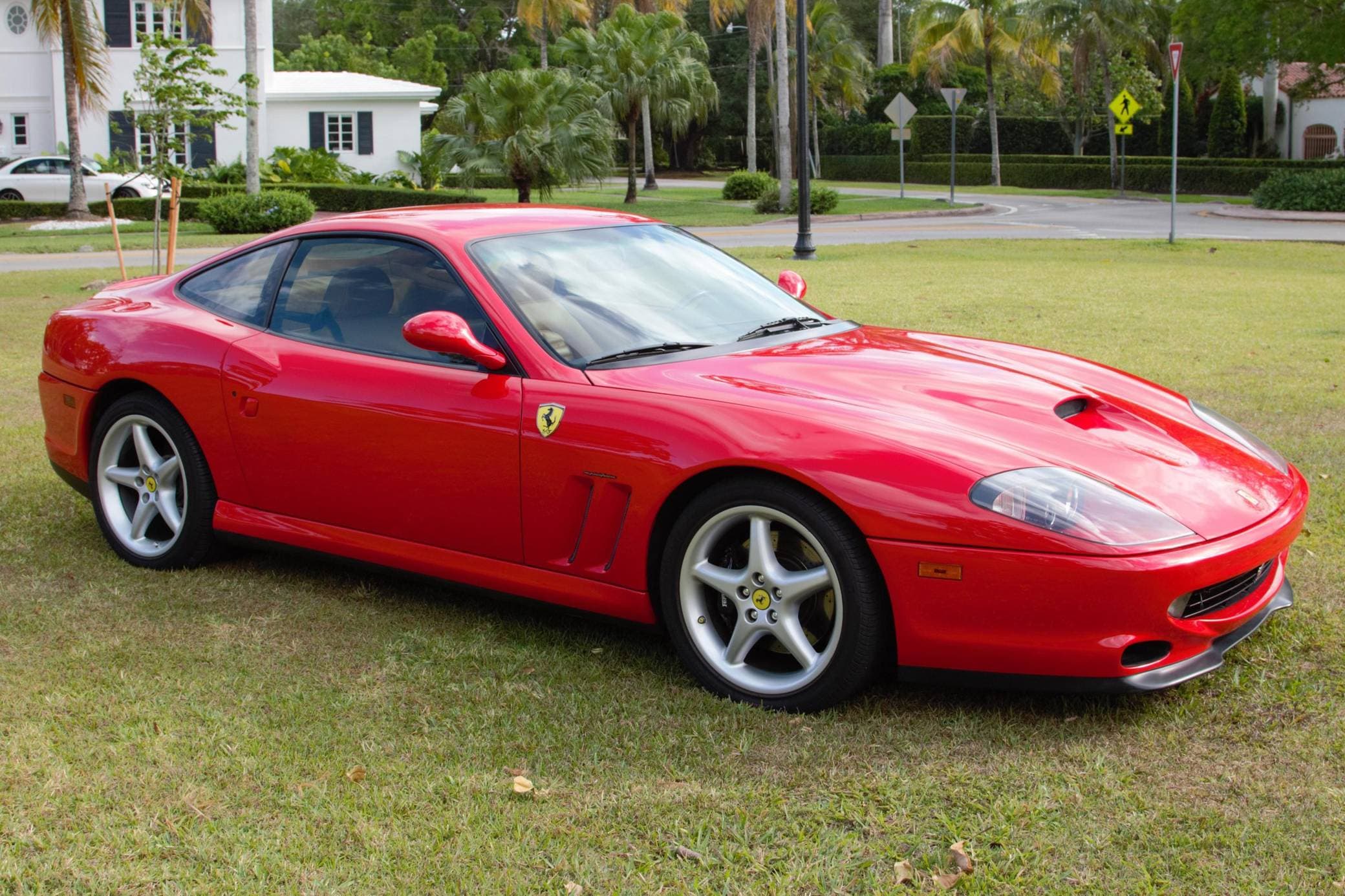 1997 Ferrari 550 sold for $117,550