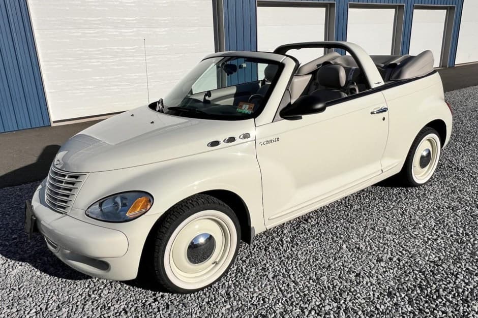 2005 Chrysler PT Cruiser sold for $16,000
