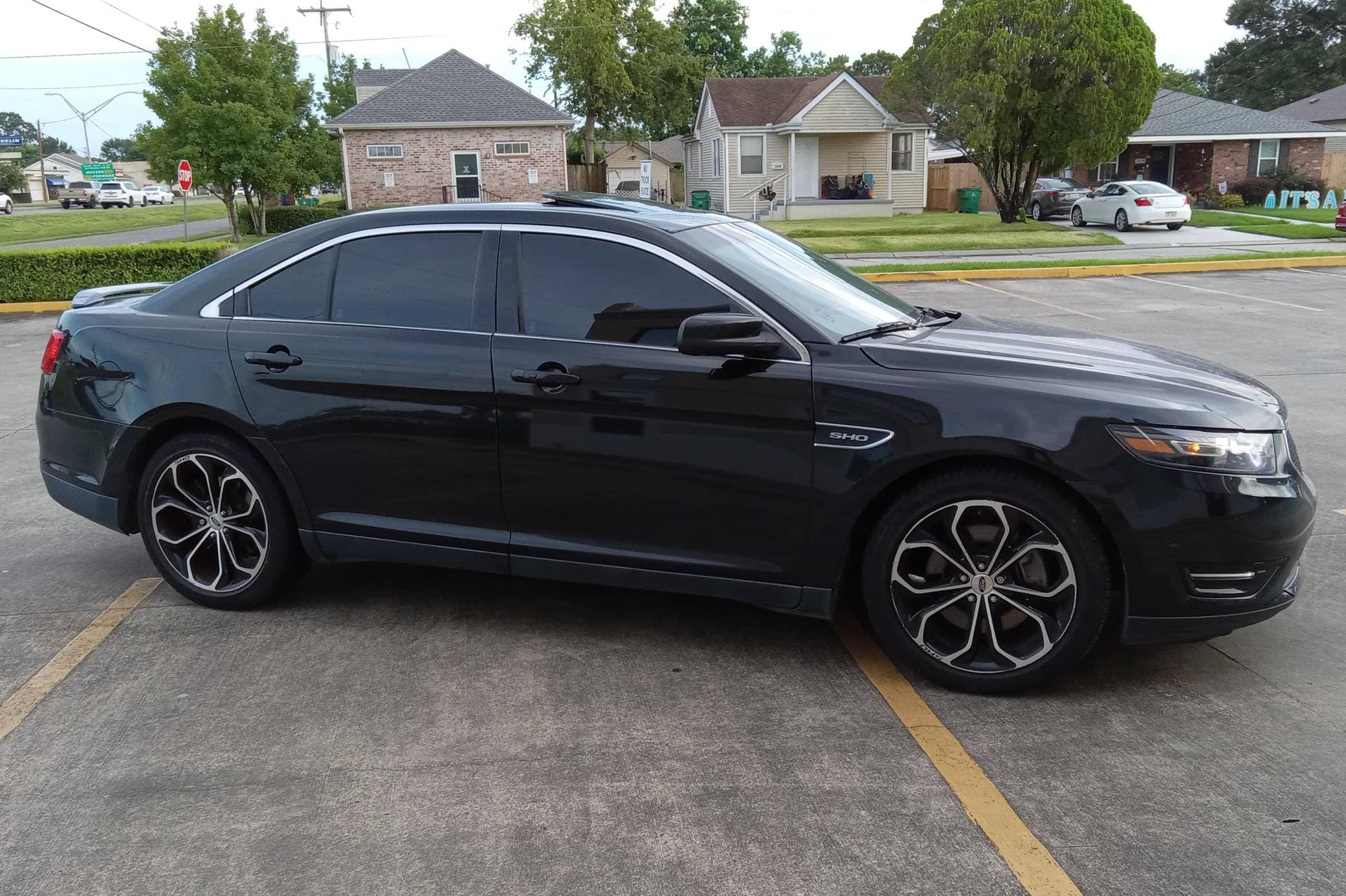 2015 Ford Taurus sold for $17,250