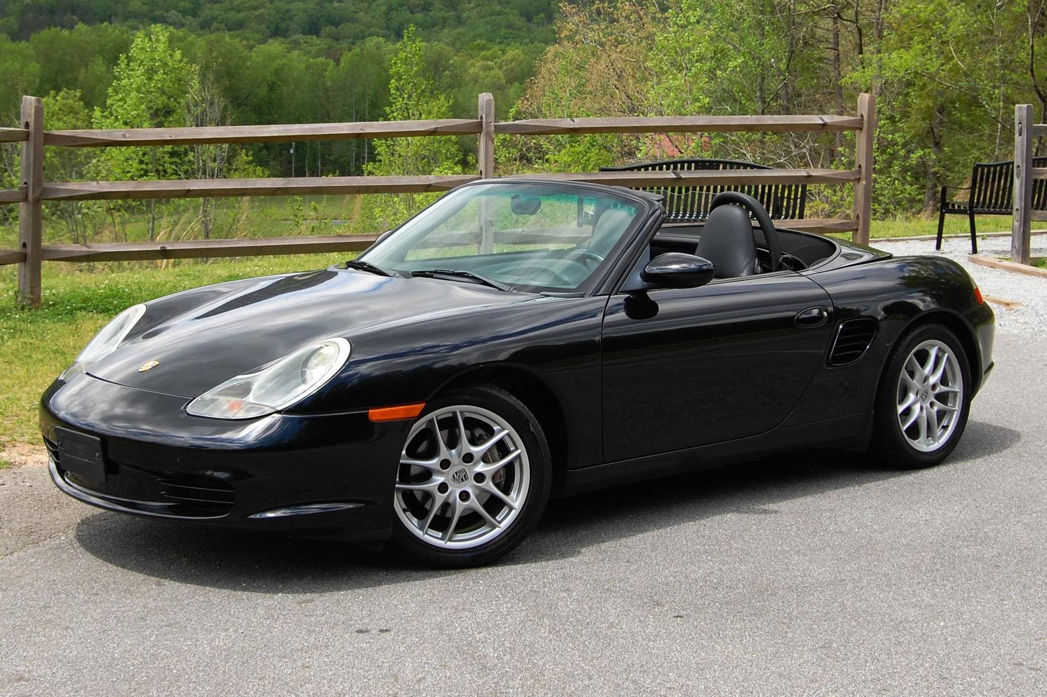 2003 Porsche 986 Boxster sold for $9,000