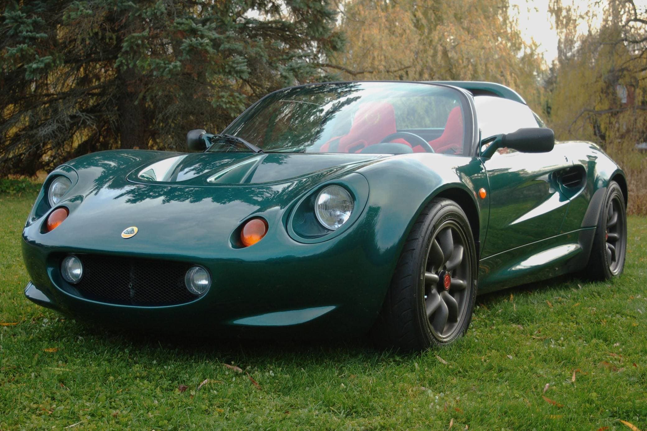 1997 Lotus Elise sold for $23,600