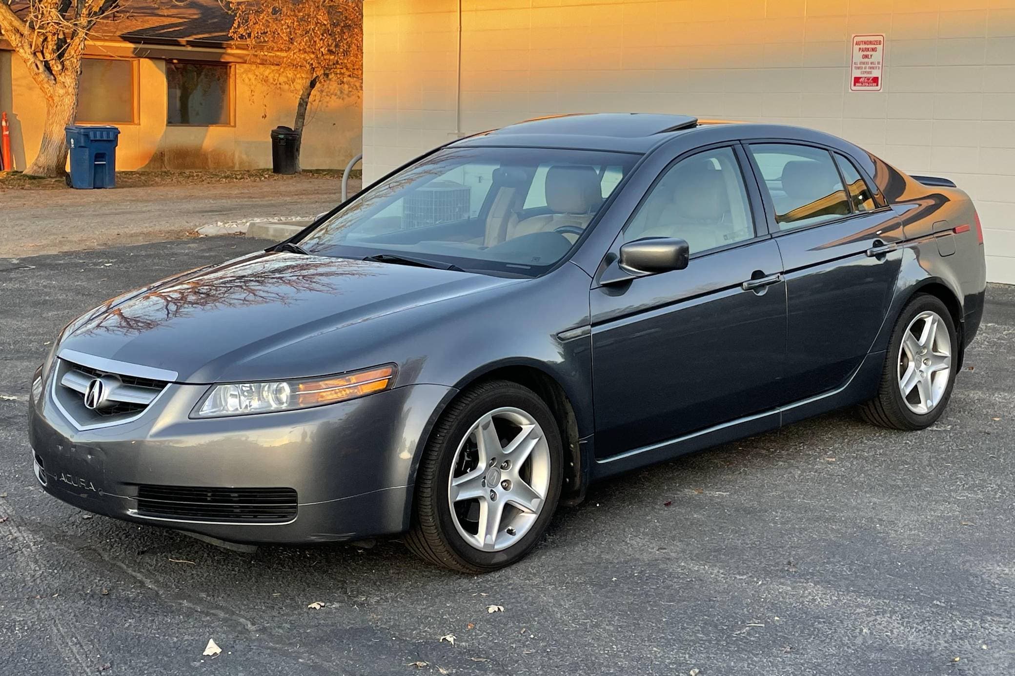 2004 Acura TL sold for $8,700
