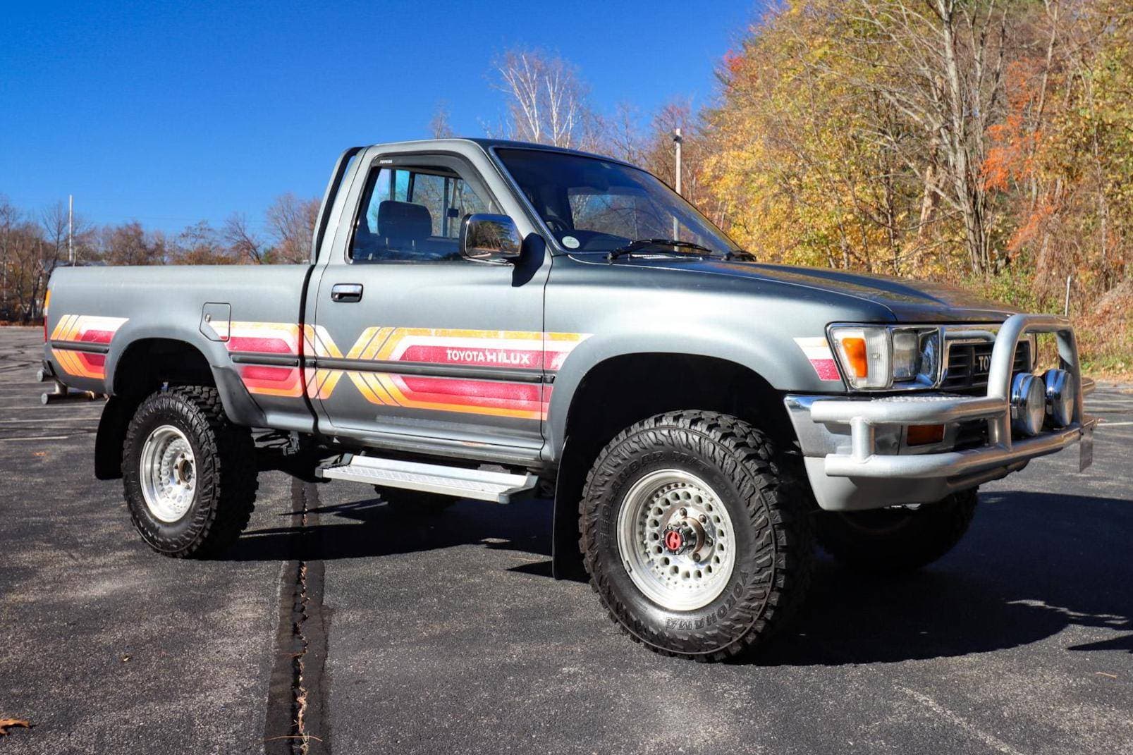 1991 Toyota Hilux sold for $10,199