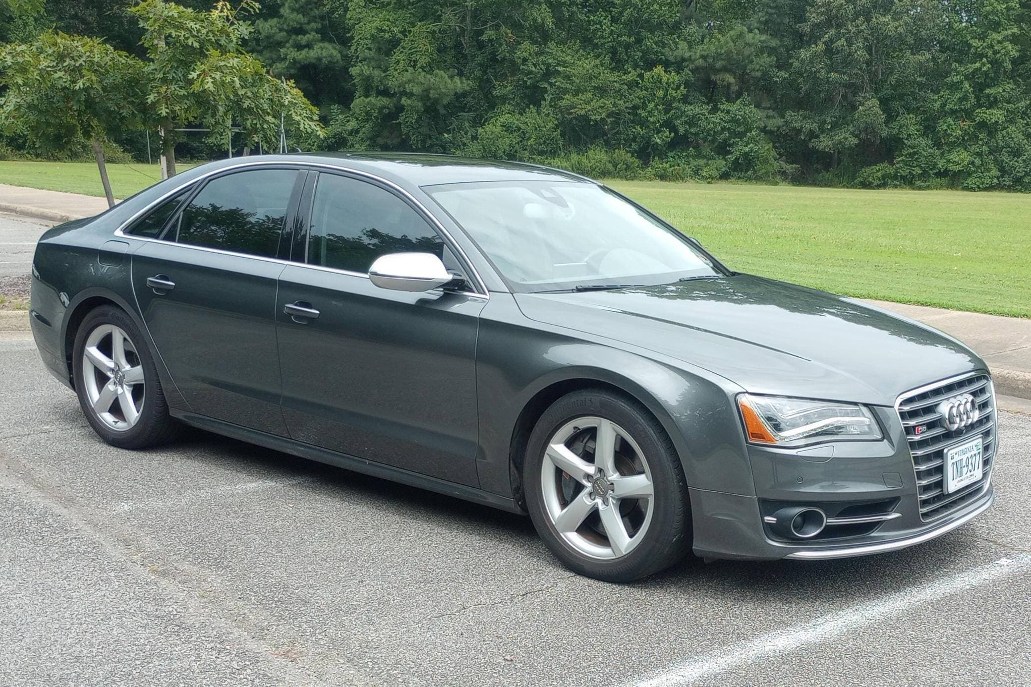 2014 Audi S8 sold for $19,750