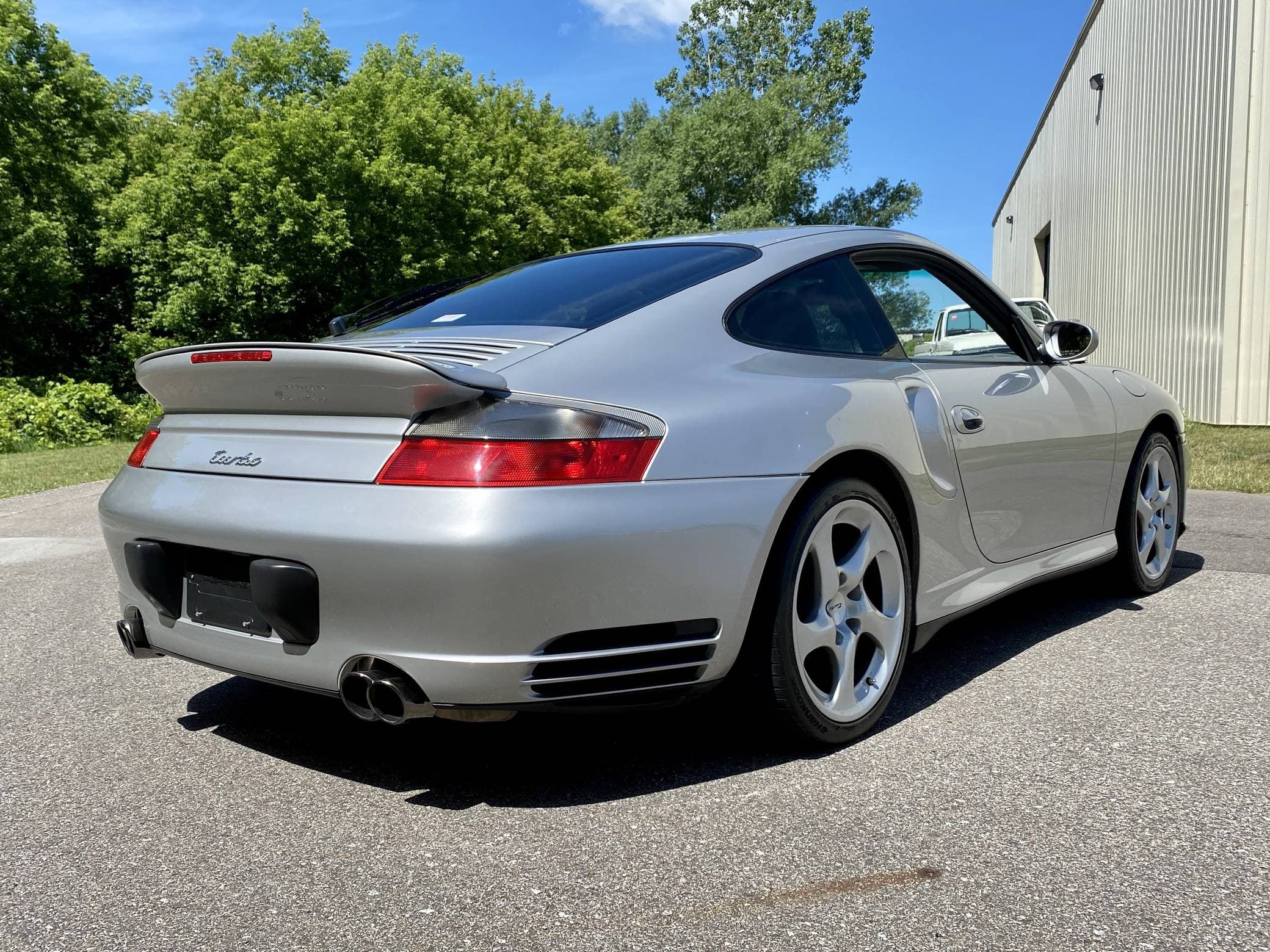 2002 Porsche 996 911 sold for $50,500
