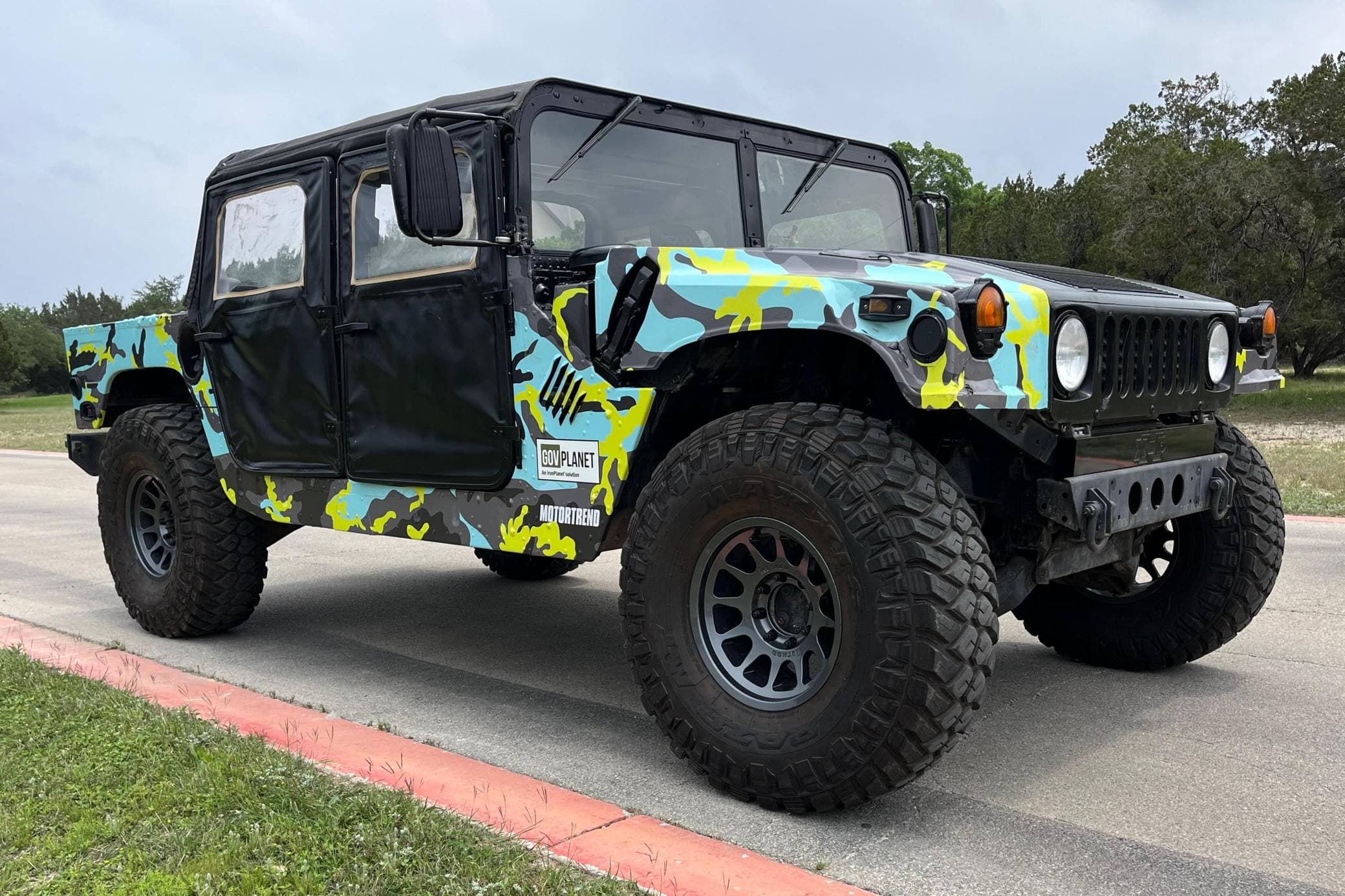 1989 AM General Hummer sold for $23,500