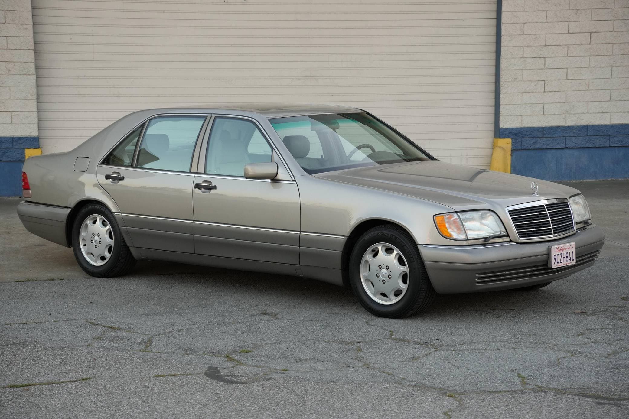 1996 Mercedes-Benz S-Class sold for $6,500