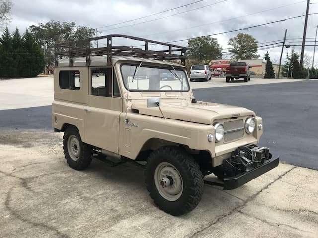 1965 Nissan Patrol sold for $15,500