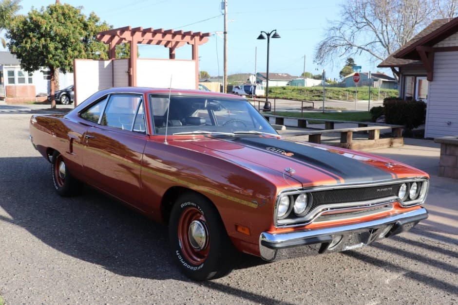 1970 Plymouth Road Runner sold for $77,500