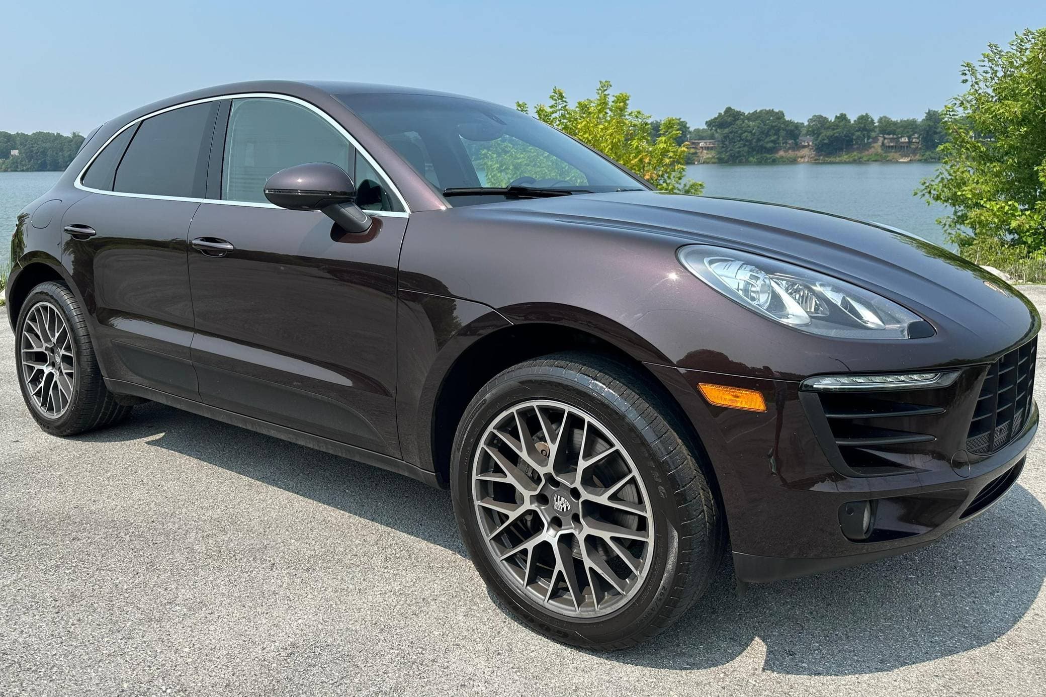 2015 Porsche Macan sold for $23,750