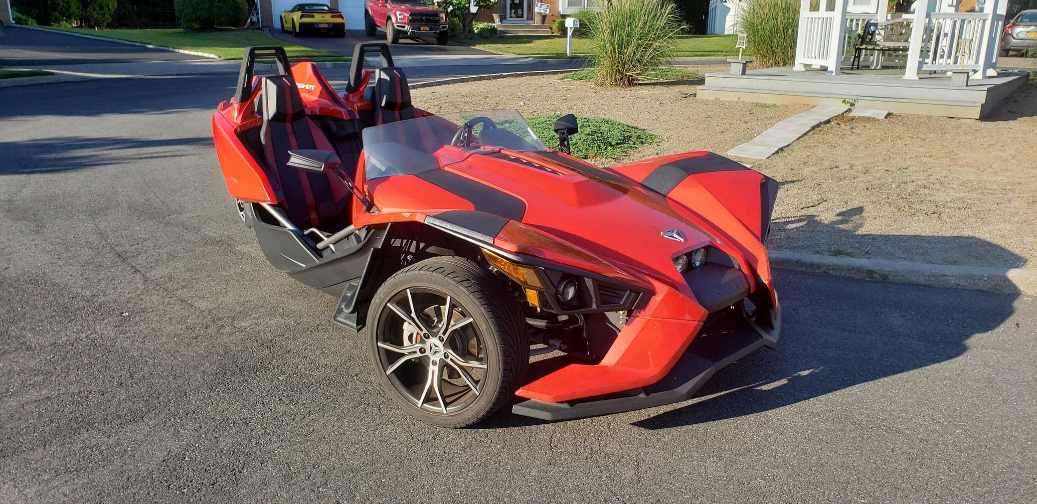 2015 Polaris Slingshot sold for $13,000