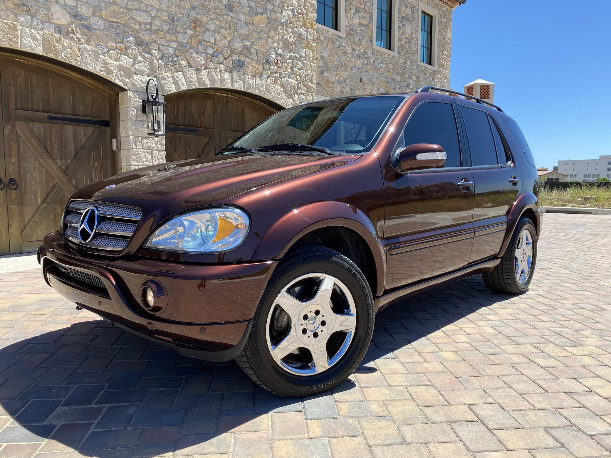 2002 Mercedes-Benz ML AMG sold for $9,888