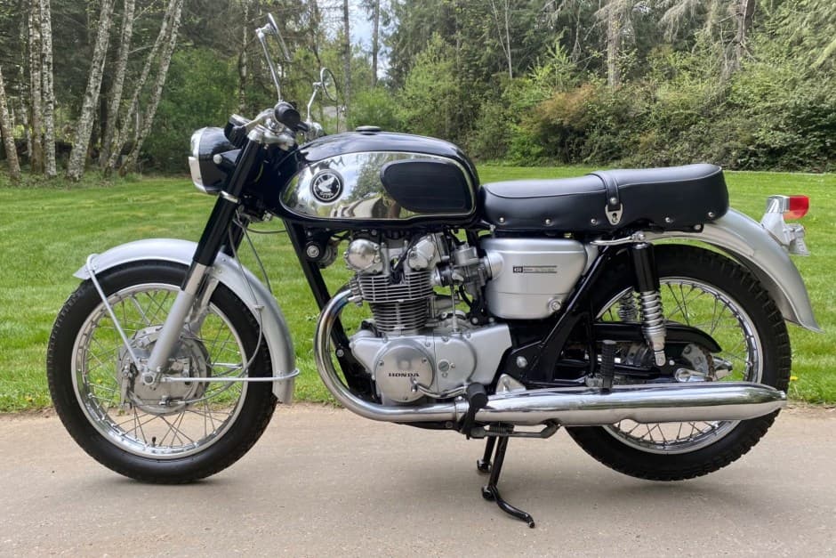 1966 Honda CB450, CL450, & CB500 Twin sold for $13,678