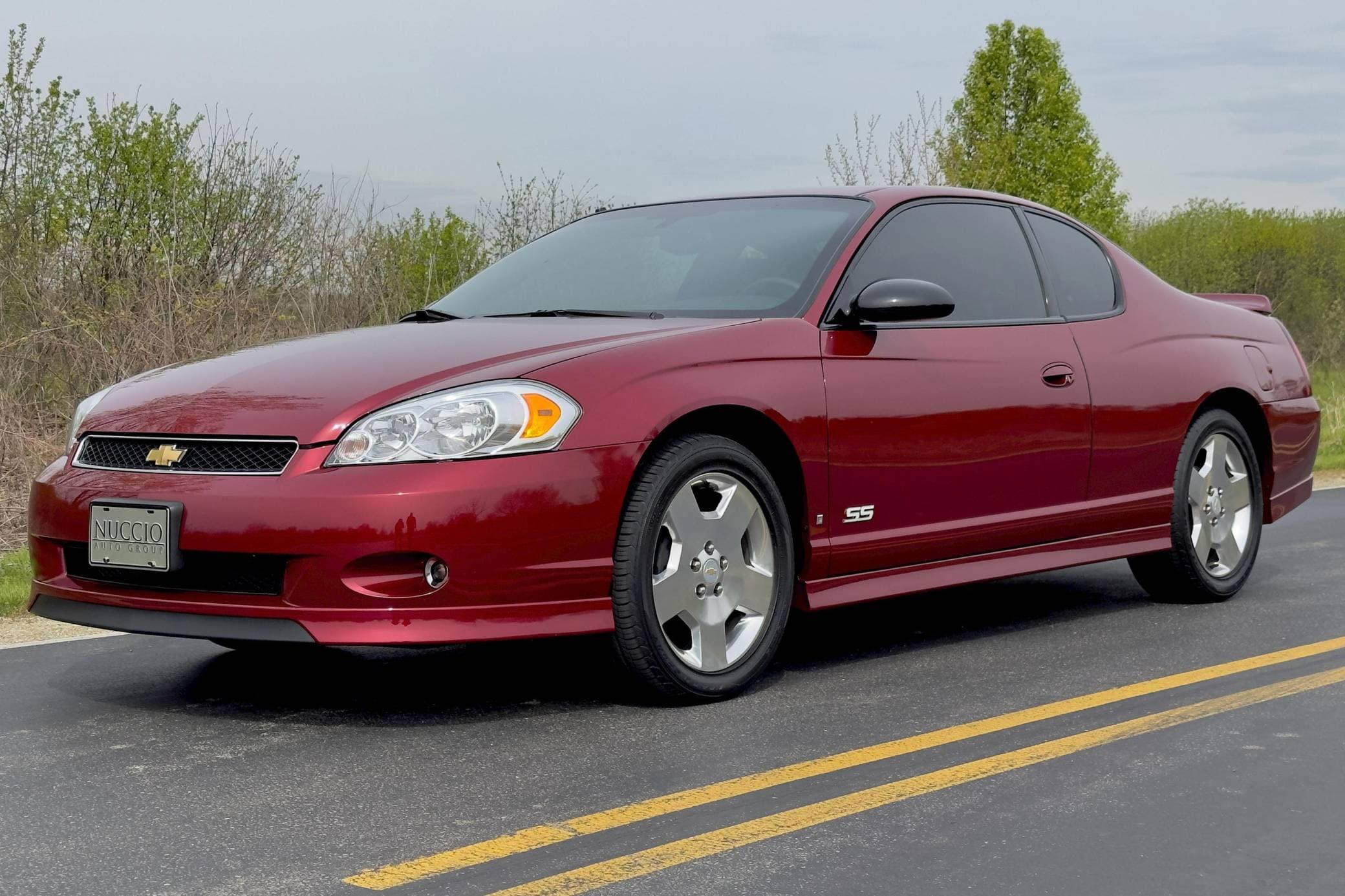 2007 Chevrolet Monte Carlo sold for $14,200