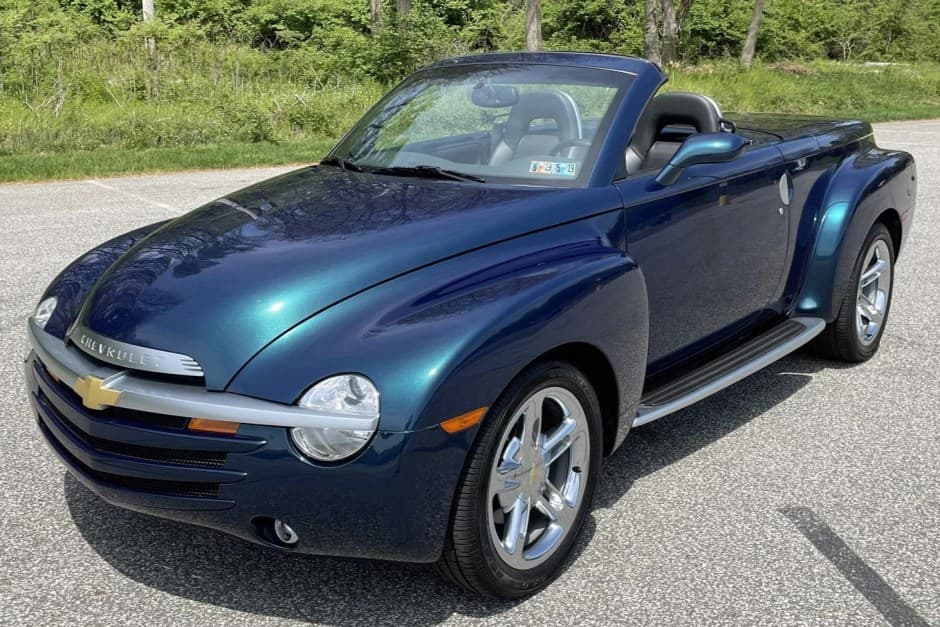 2005 Chevrolet SSR sold for $34,000