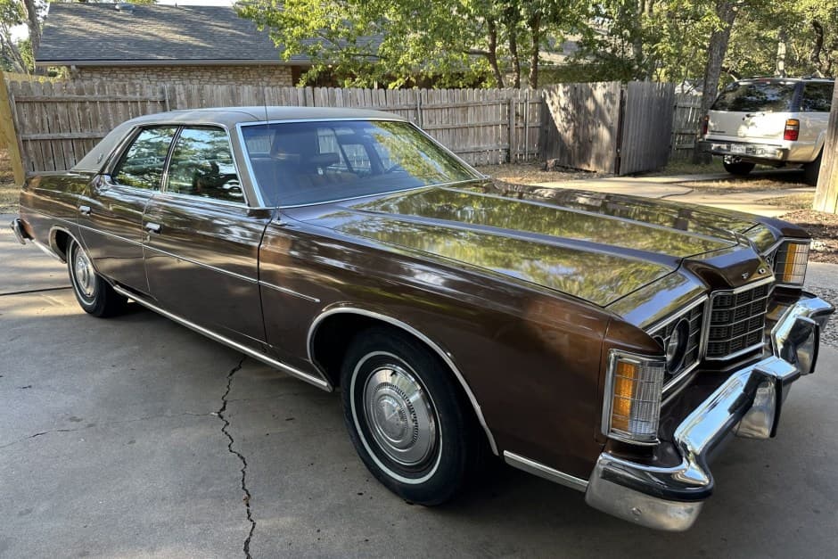 1973 Ford LTD sold for $5,273