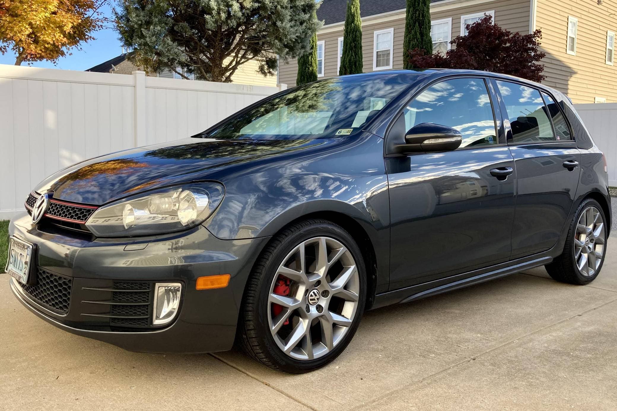 2014 Volkswagen Mk6 GTI sold for $12,800