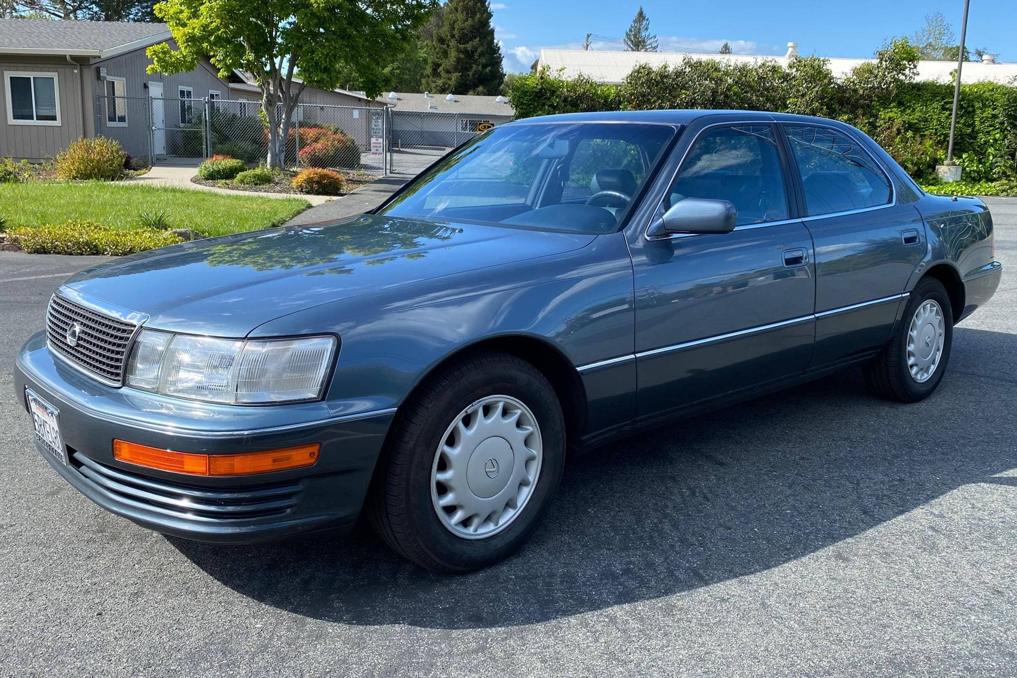 1990 Lexus LS sold for $13,500