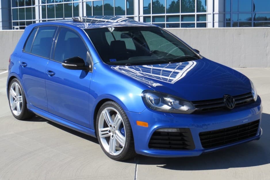 2013 Volkswagen Golf R sold for $16,500