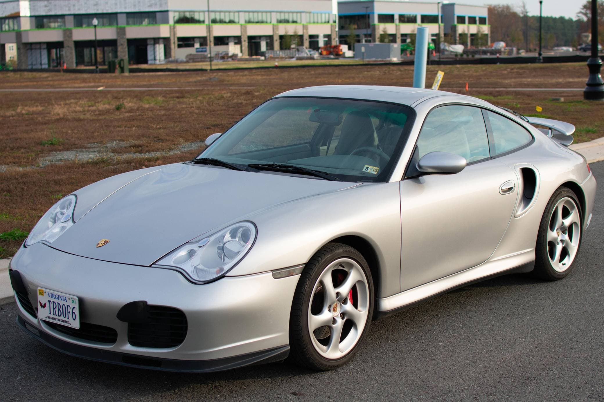 2001 Porsche 996 911 sold for $51,000