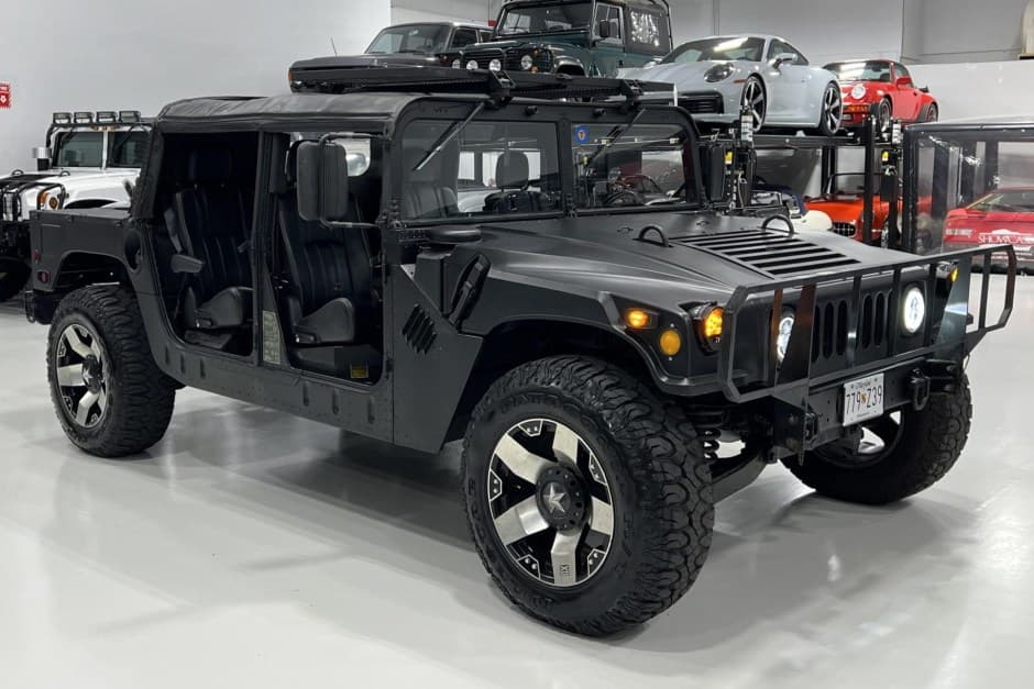 1994 Hummer HMMWV/Humvee sold for $37,750