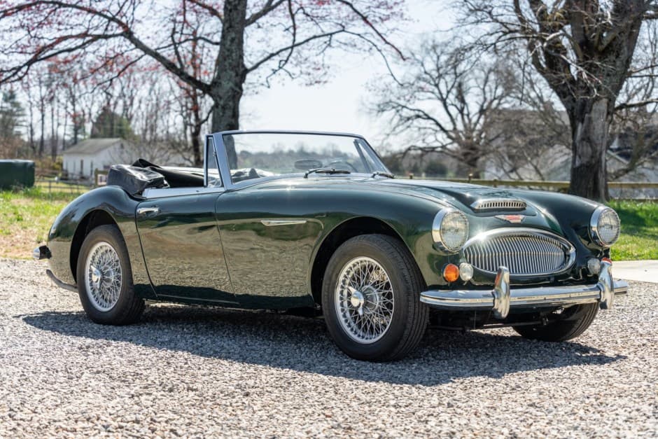 1967 Austin-Healey 3000 sold for $41,000
