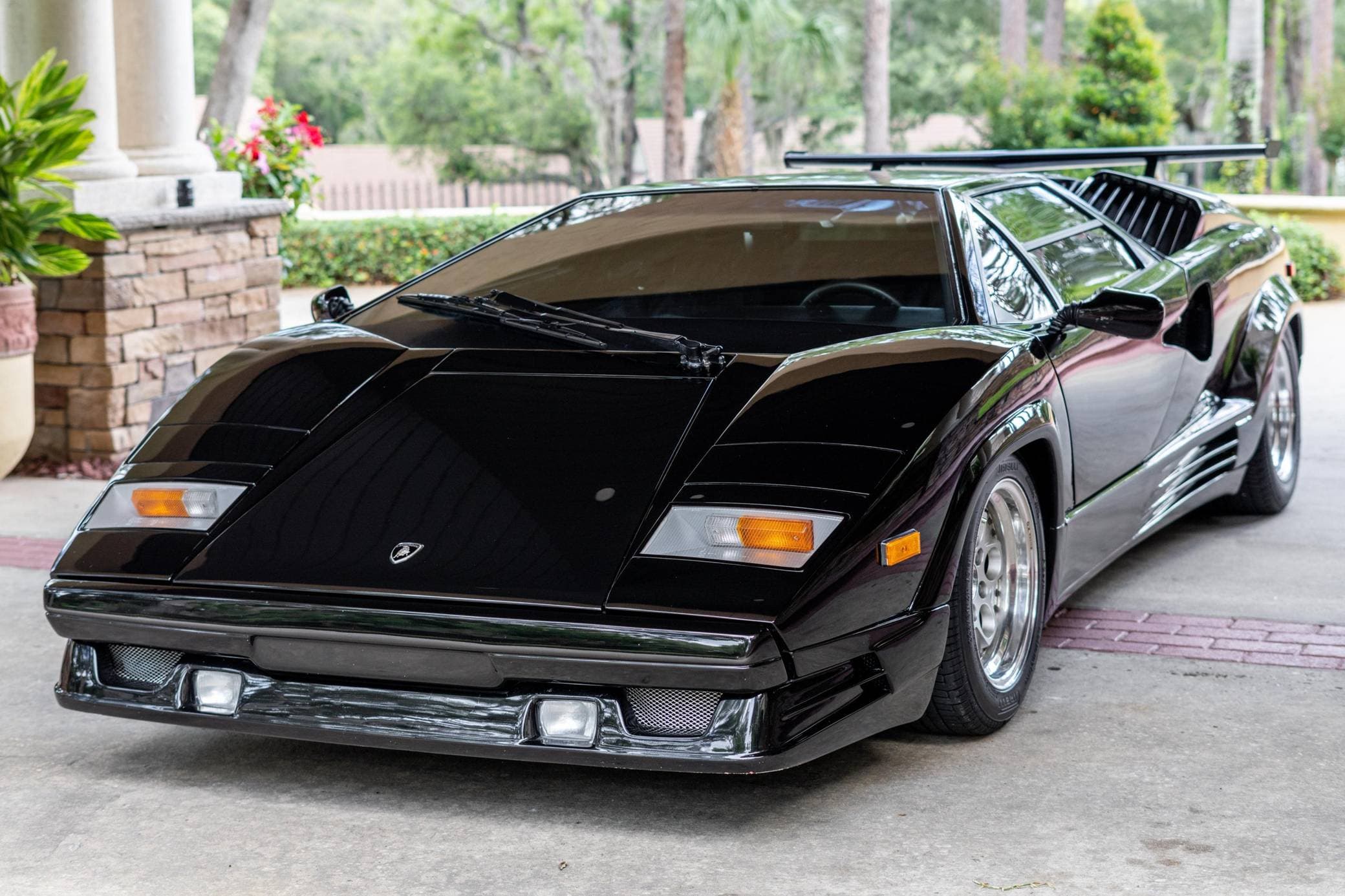 1989 Lamborghini Countach sold for $342,000