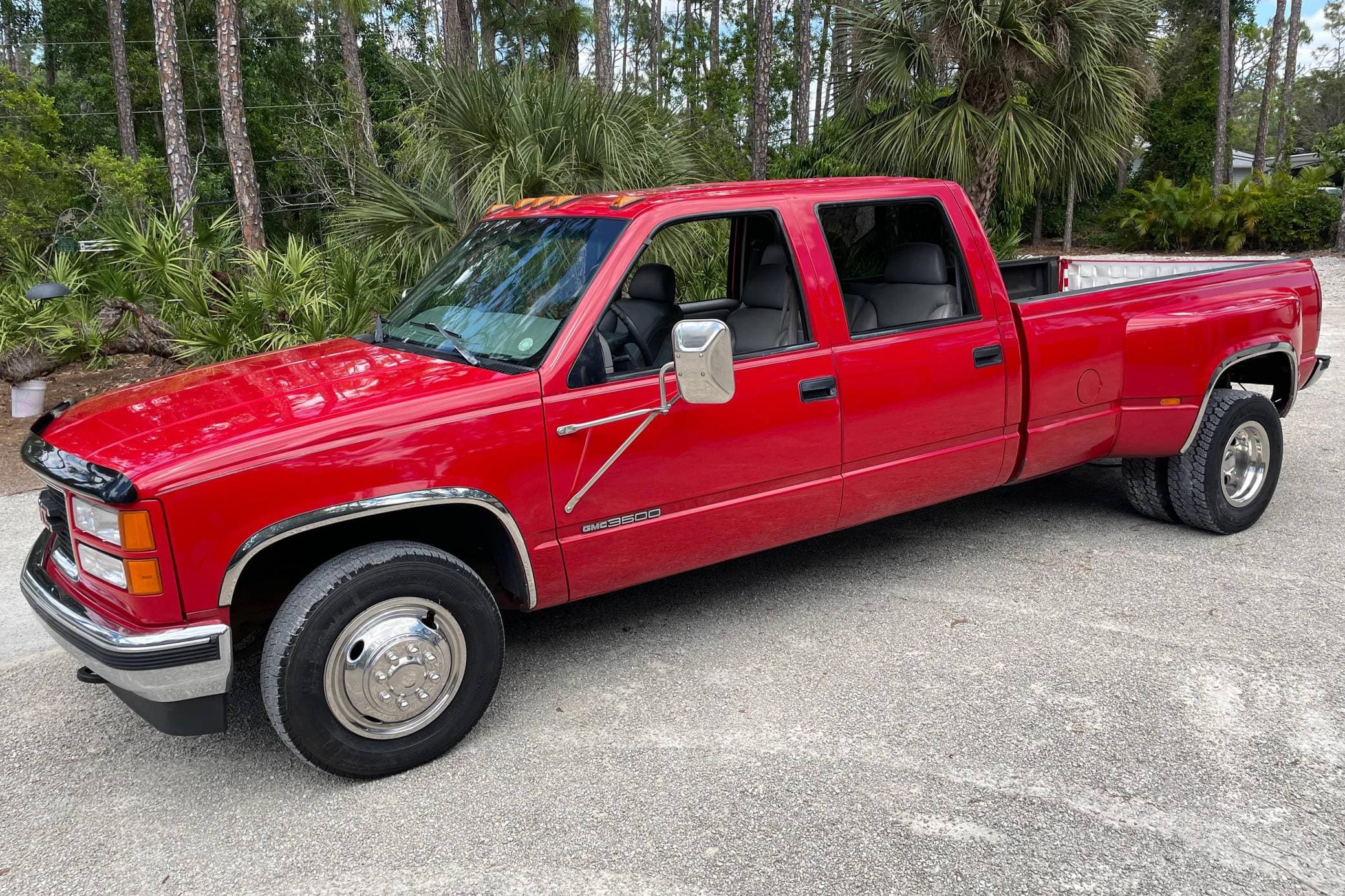 1999 GMC Sierra sold for $8,700