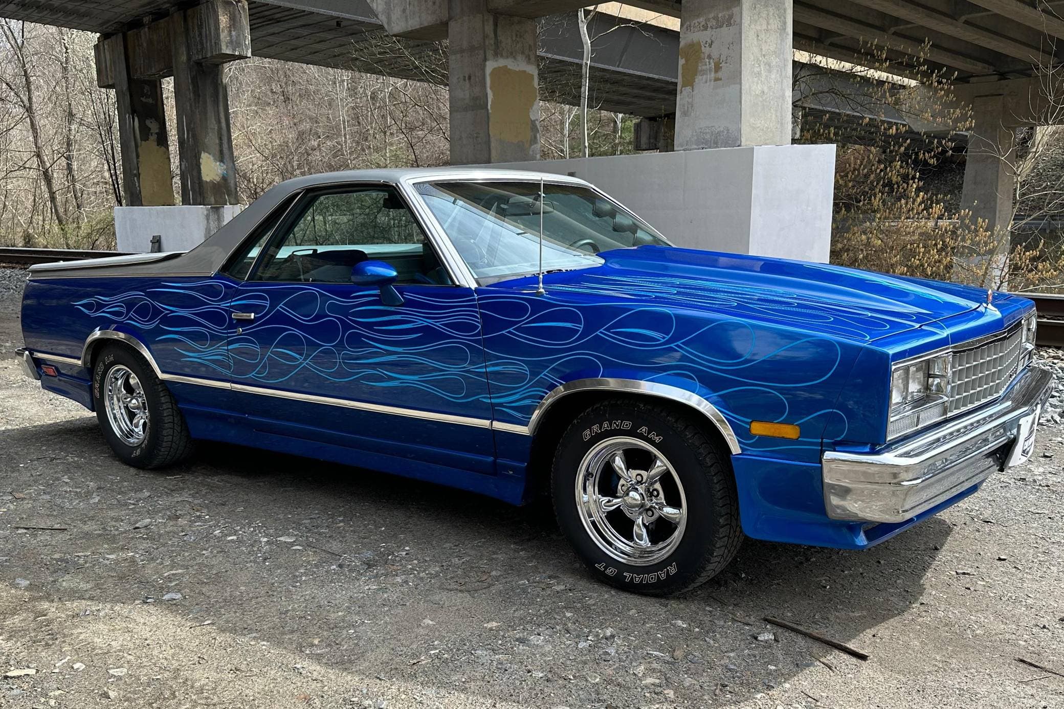 1985 Chevrolet El Camino sold for $12,000