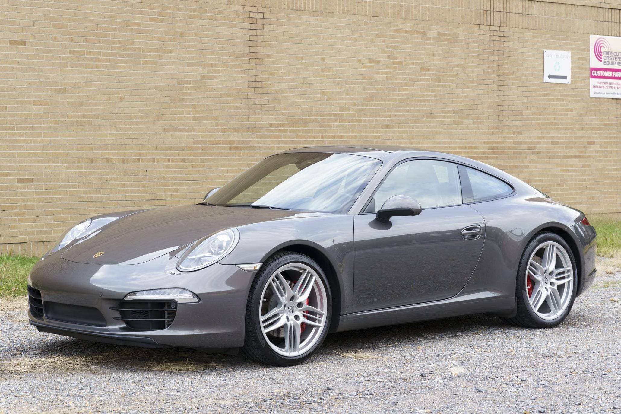 2012 Porsche 991 911 sold for $67,491