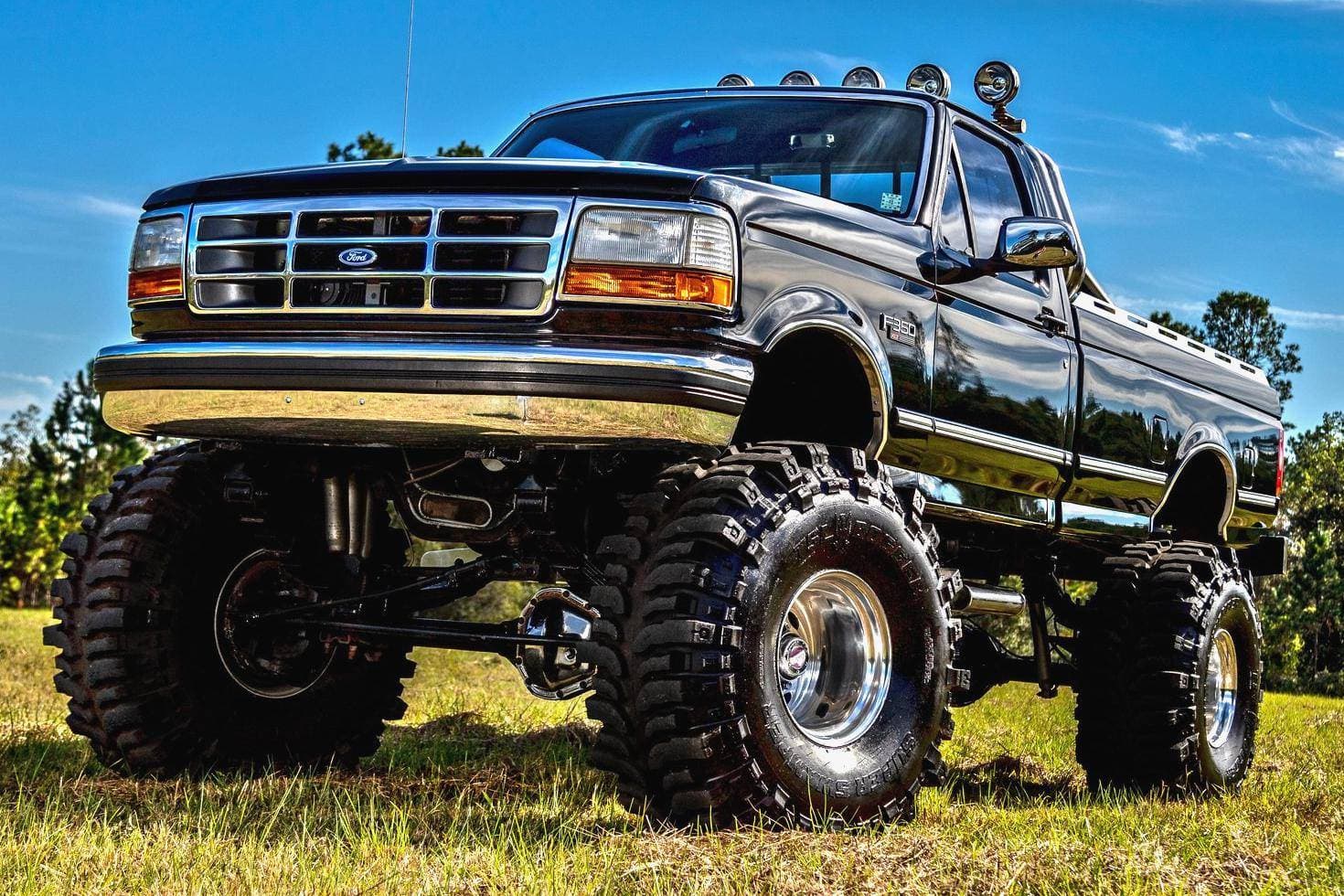 1993 Ford Super Duty sold for $22,250