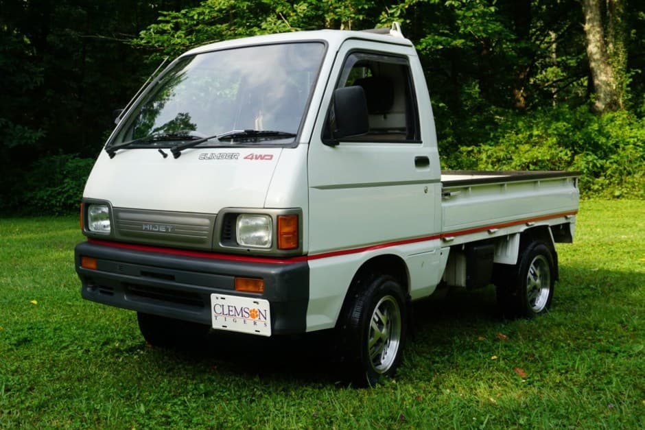 1993 Daihatsu Hijet sold for $10,100