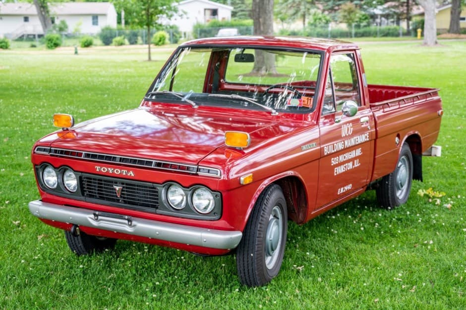 1971 Toyota Hilux (N10 1968-1972) sold for $26,500