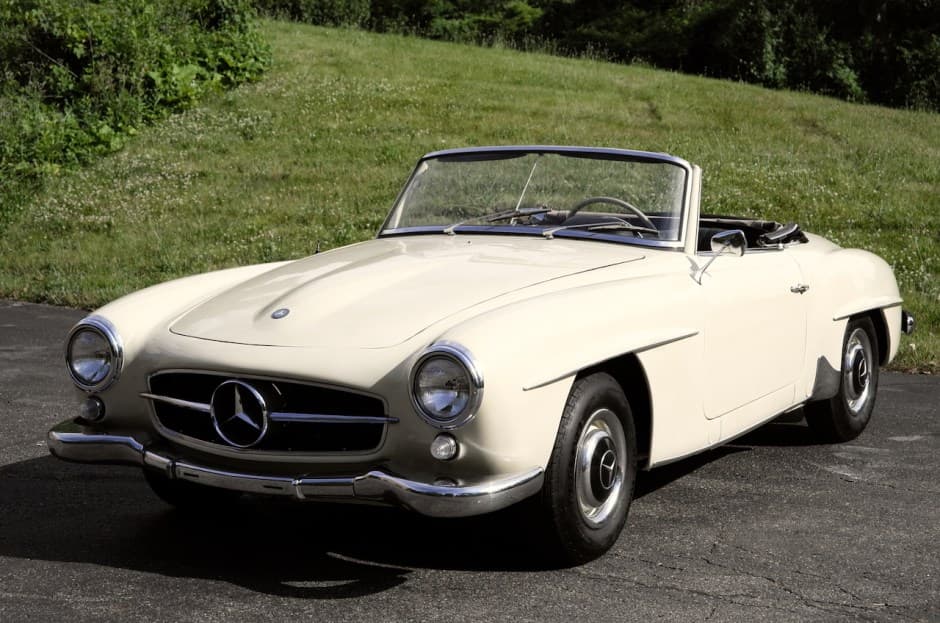 1963 Mercedes-Benz 190SL sold for $79,500