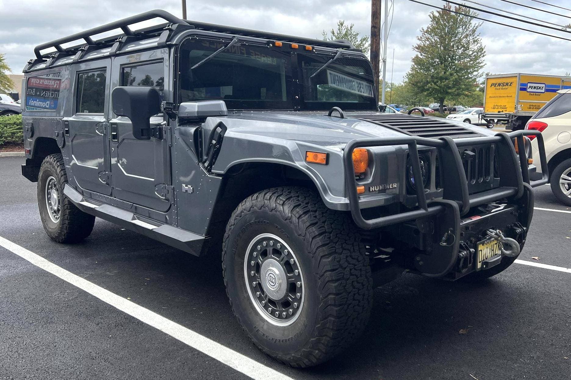 2006 Hummer H1 sold for $150,500