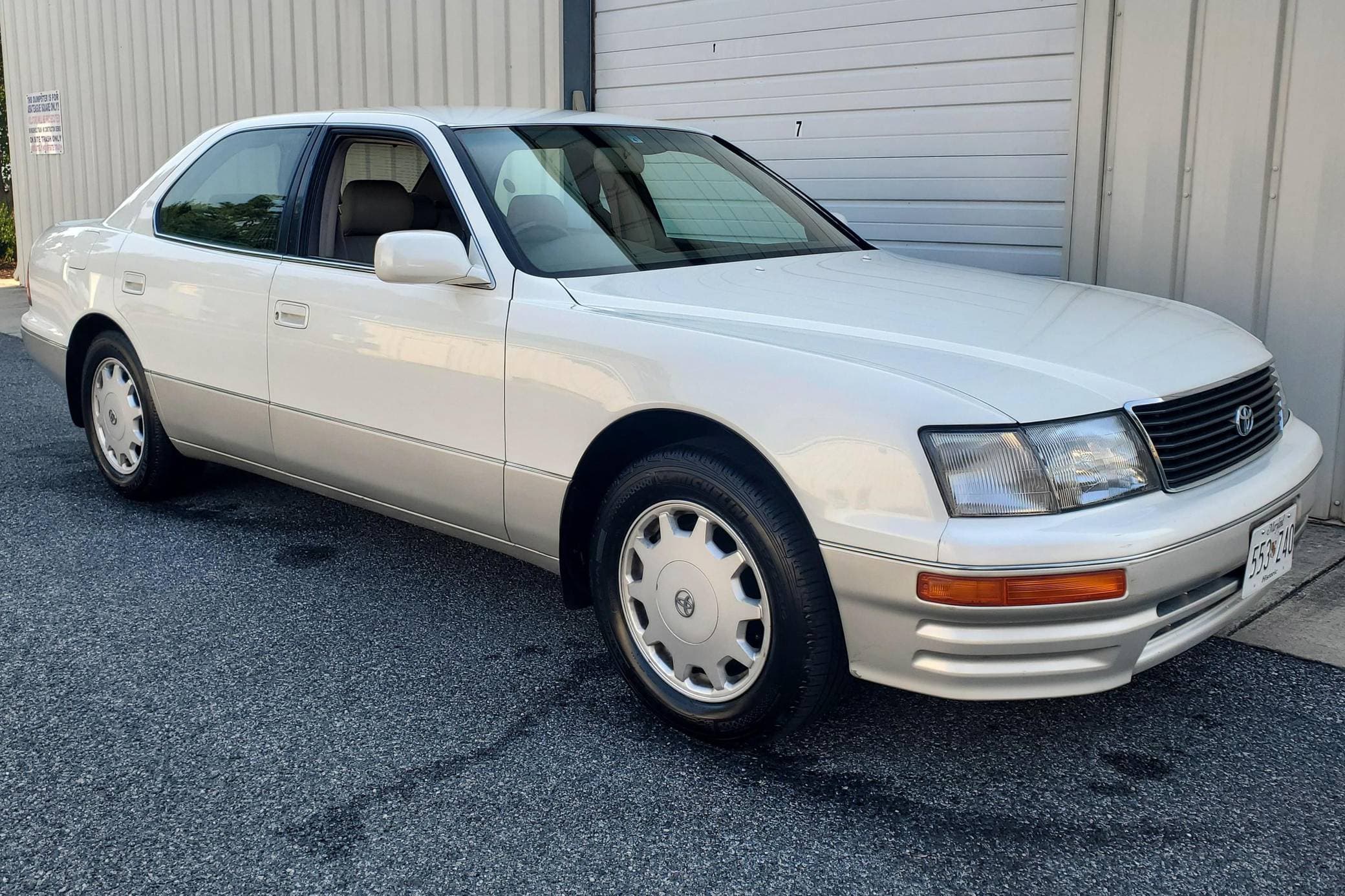 1994 Toyota Celsior sold for $7,650