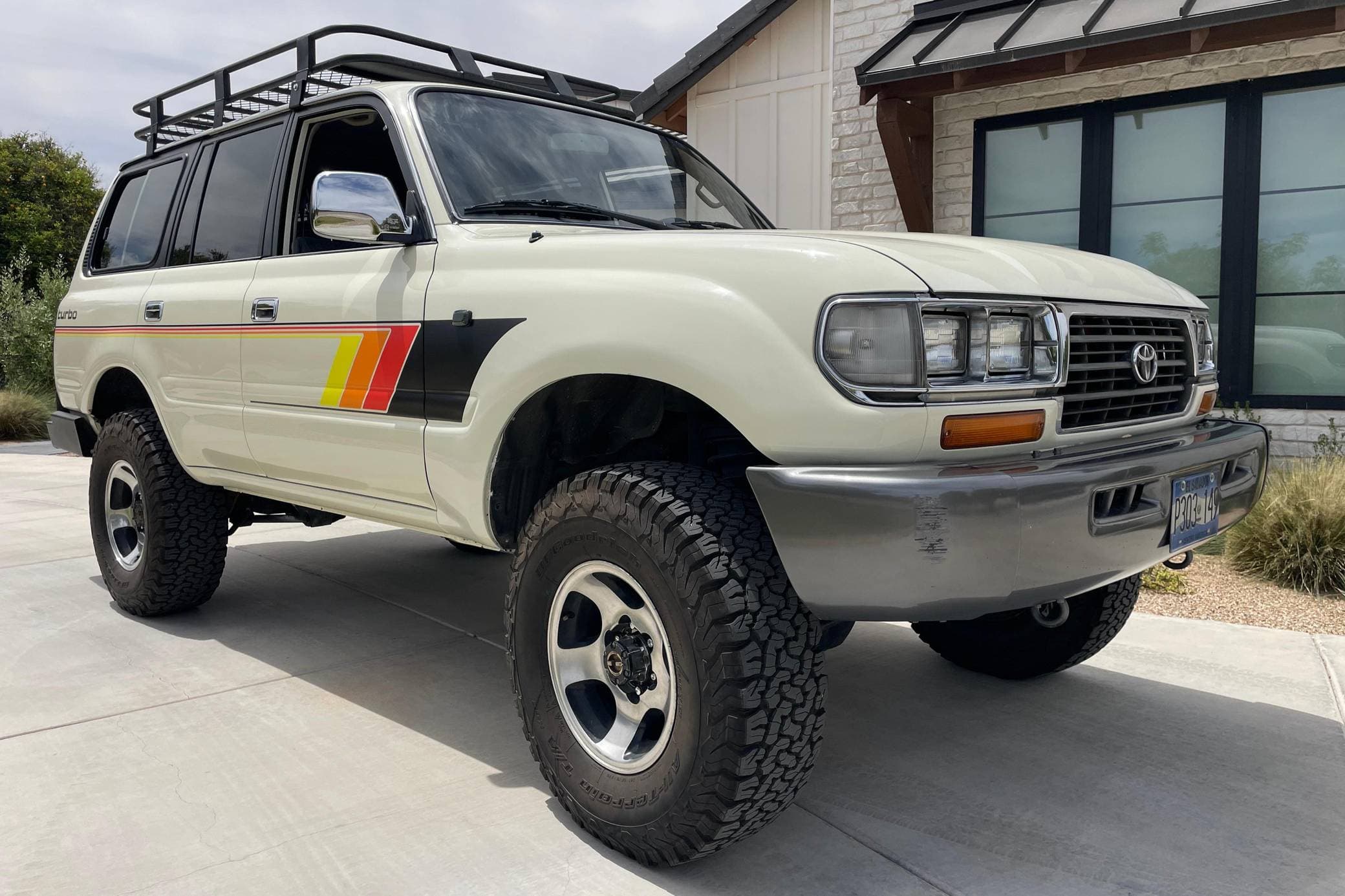 1996 Toyota Land Cruiser sold for $31,250
