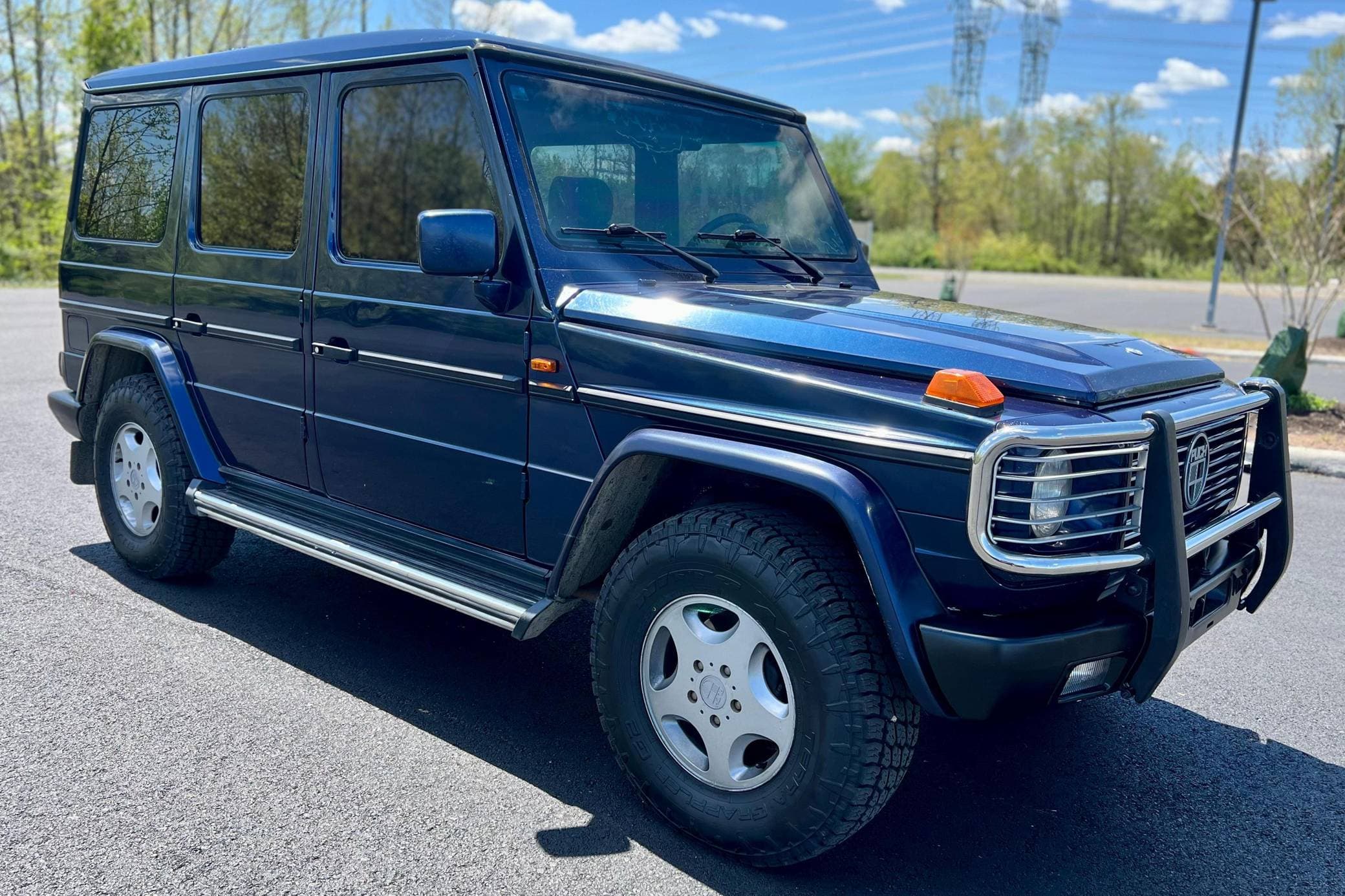 1996 Mercedes-Benz G Wagen sold for $23,484
